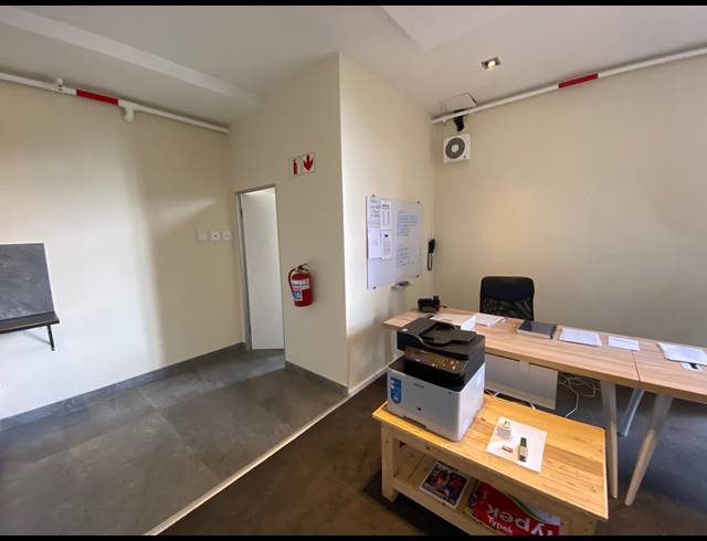 48M² OFFICE TO LET IN OBSERVATORY